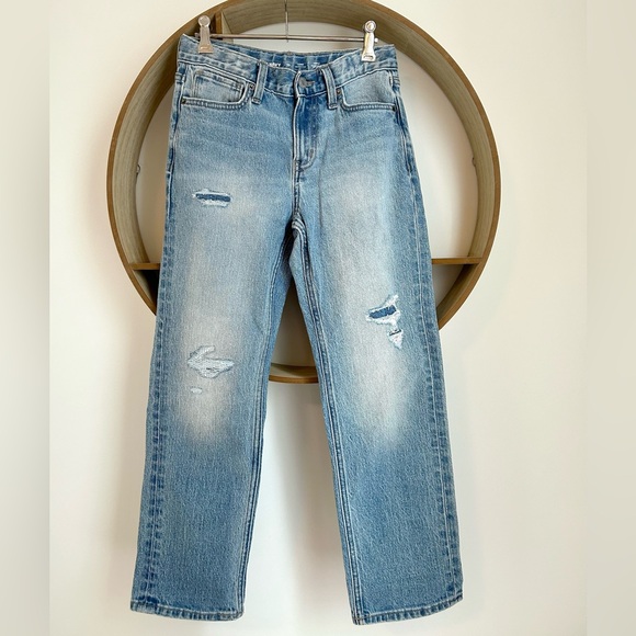 Old Navy Loose Fit Distressed Denim - Picture 1 of 5